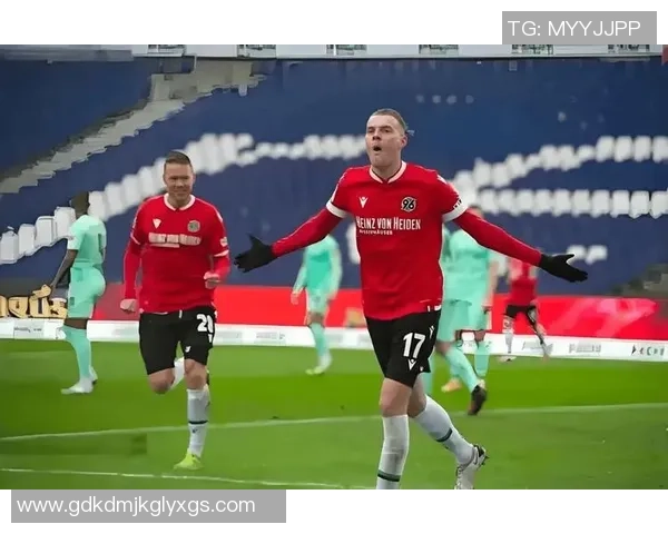 【昨日VIP2中2！】德乙：汉诺威96VS卡尔斯鲁厄猜测：就这么主场低迷迎候圣诞节？